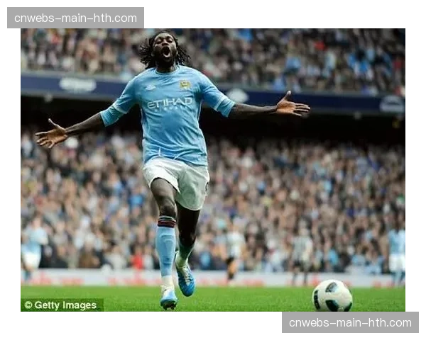 从经典战役看演变：回顾2011年那支巅峰巴萨与当今曼城的战术异同